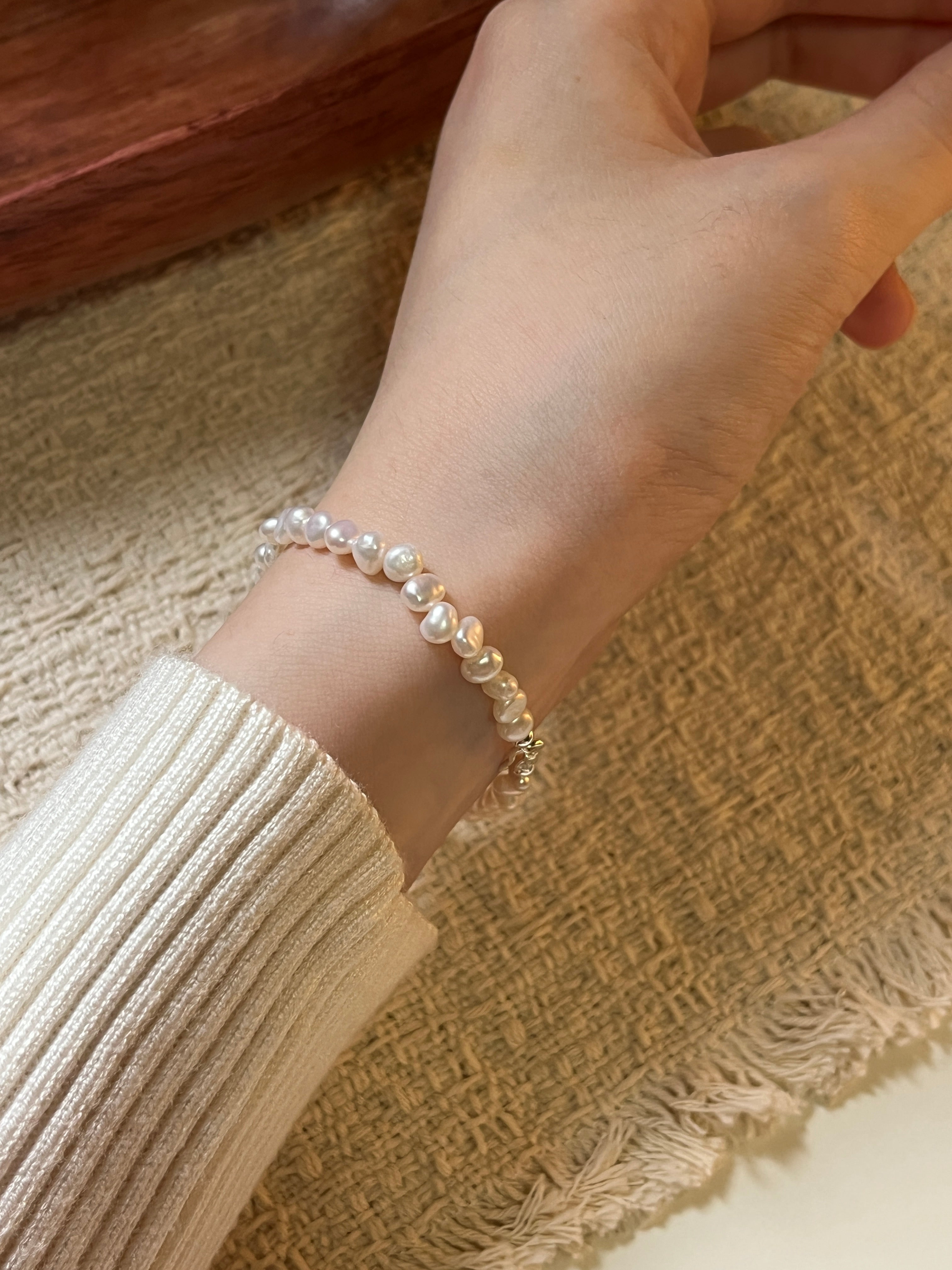 [巴洛克淡水珍珠手鍊!] Baroque Freshwater Pearl Bracelet