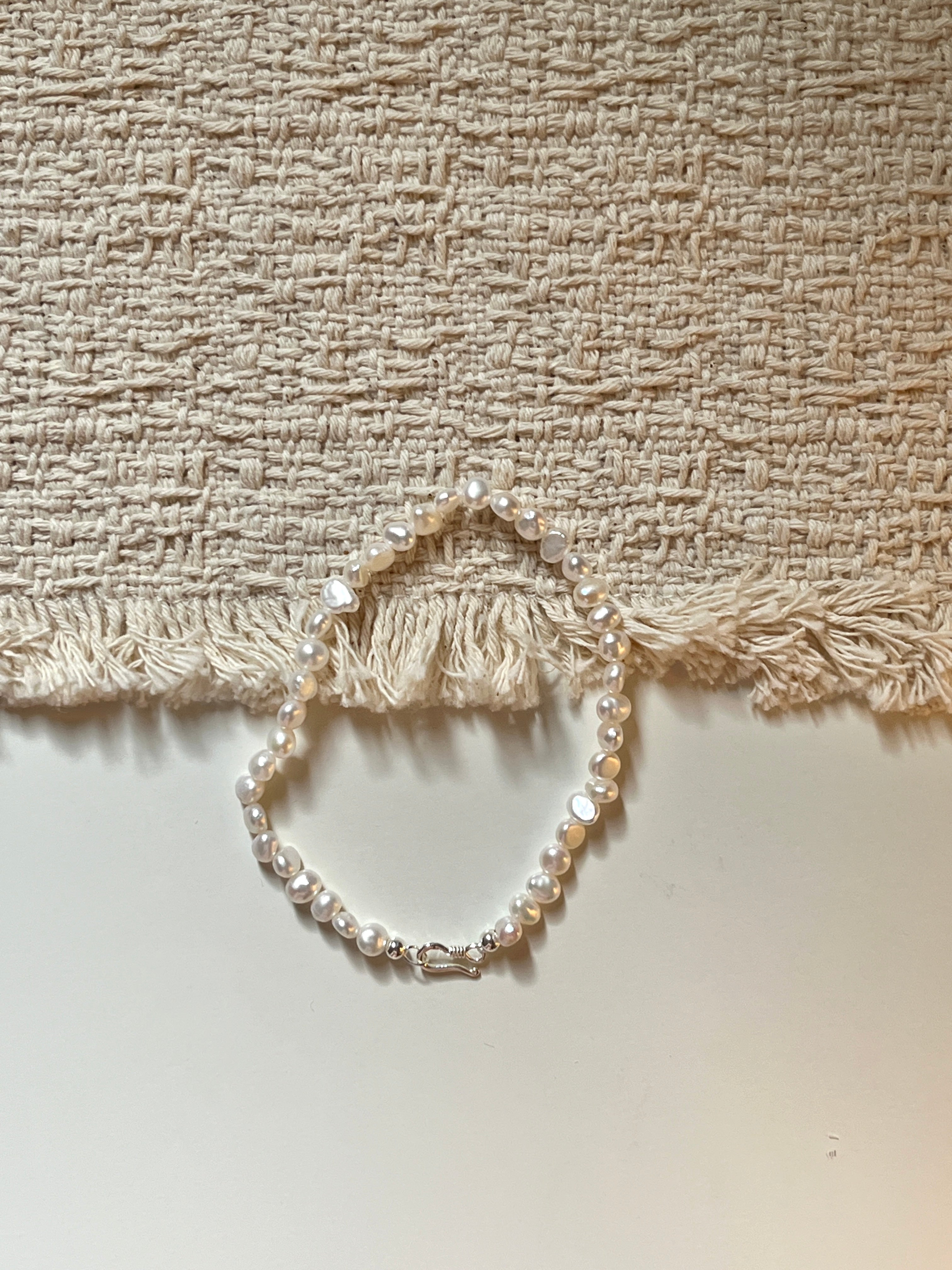 [巴洛克淡水珍珠手鍊!] Baroque Freshwater Pearl Bracelet