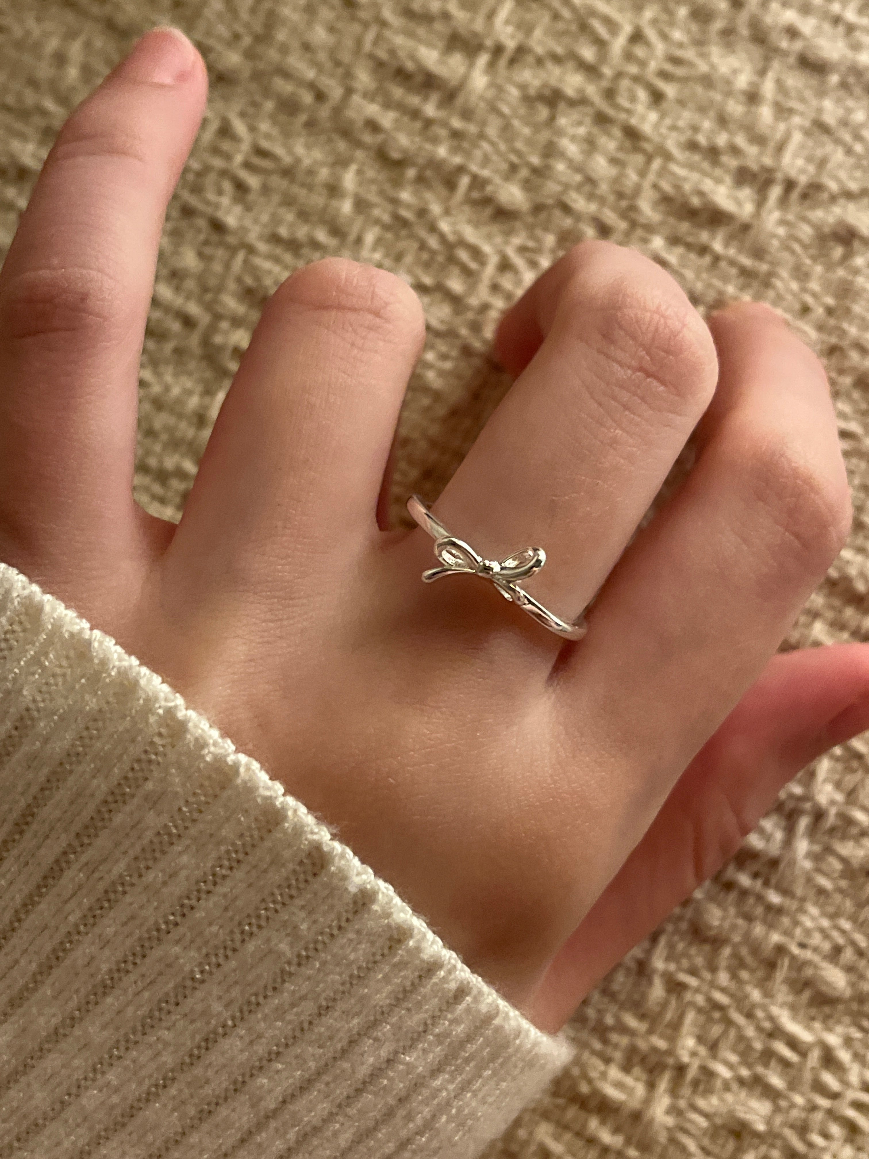 Ribbon Twist Ring