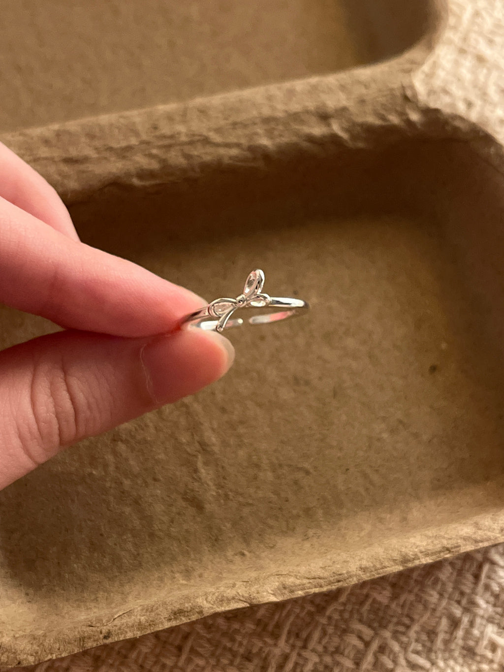 Ribbon Twist Ring