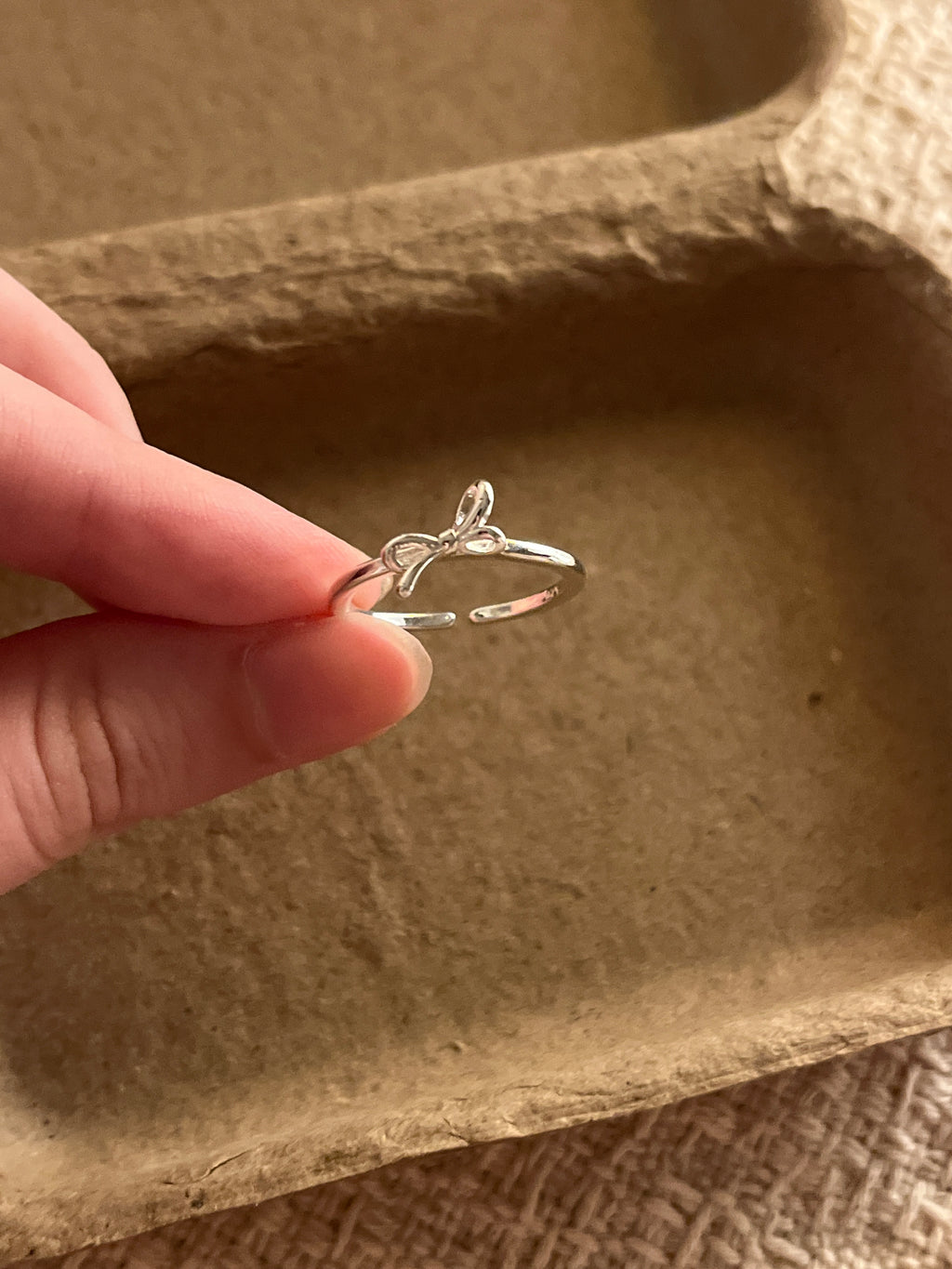 Ribbon Twist Ring