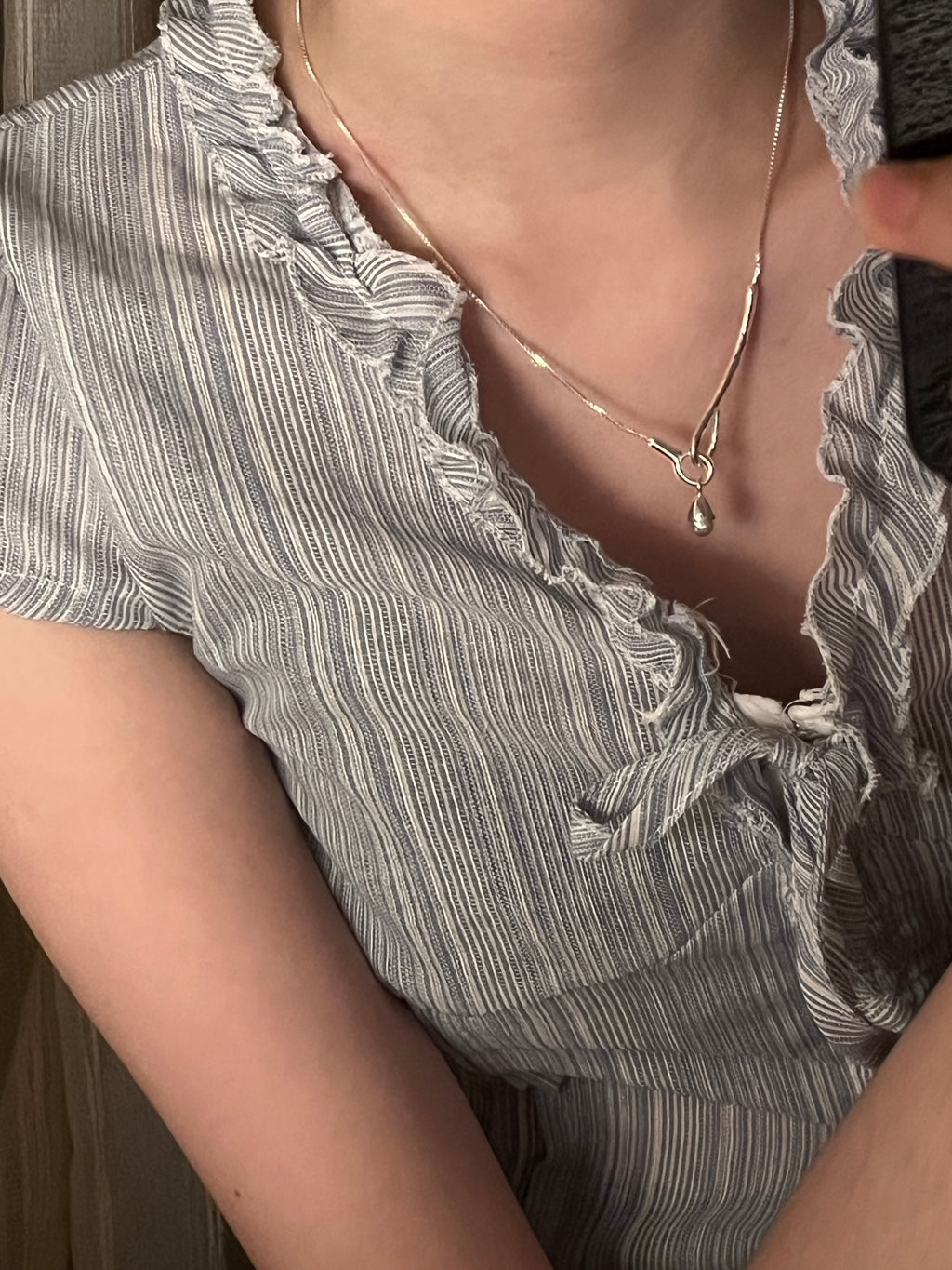 Contour Teardrop Necklace