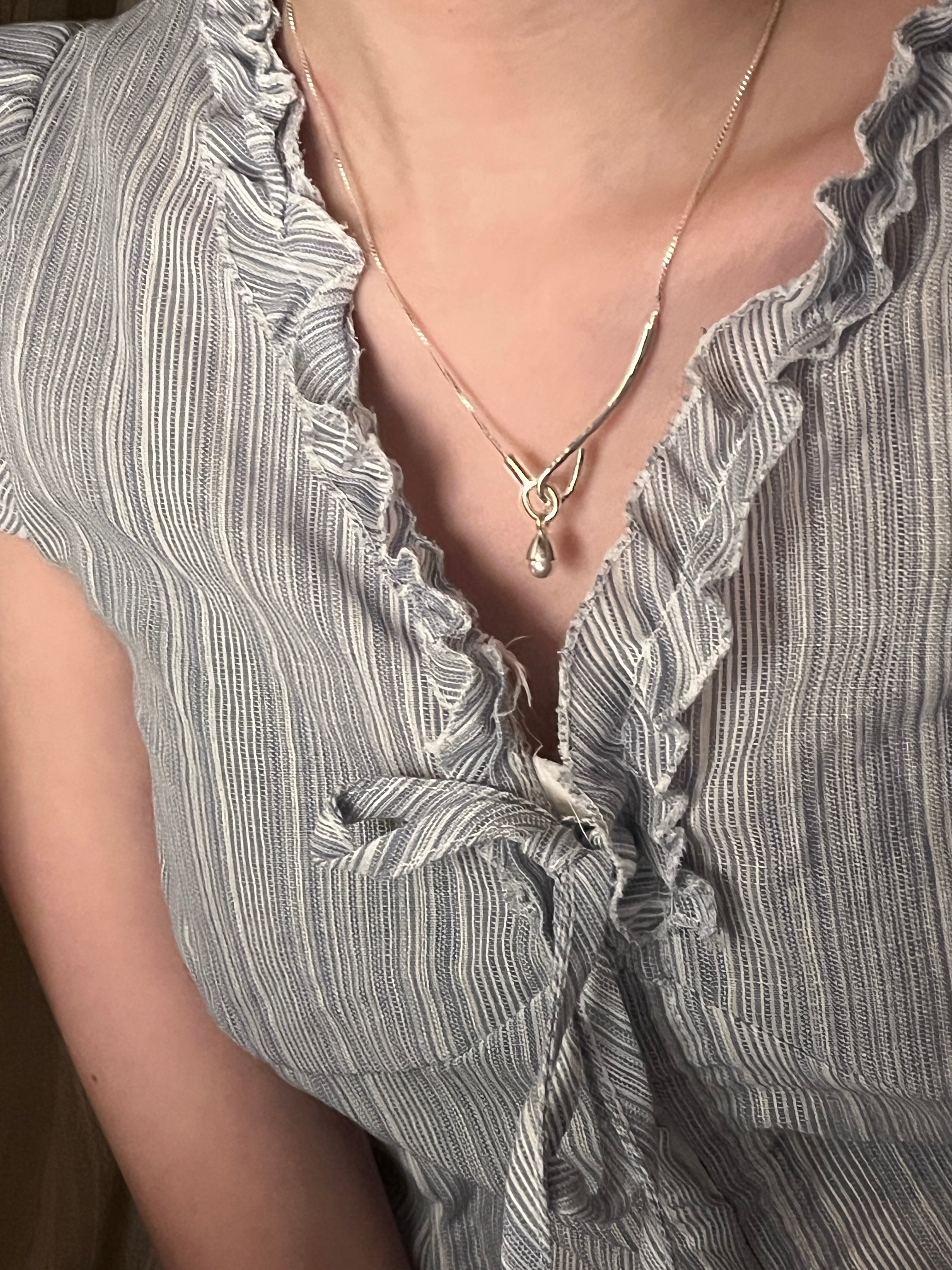 Contour Teardrop Necklace