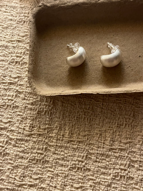 Chunky Satin Silver Earrings